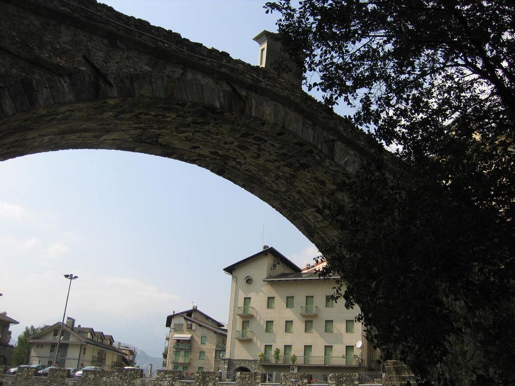 Ponte Romano Hotel Bagian luar foto